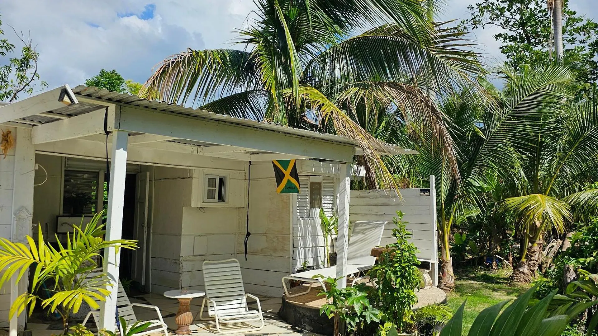 Doc Home Style Cabin Negril
